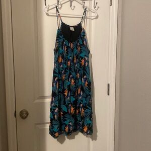 Floral knee length midi rayon/polyester size XL …. @TT